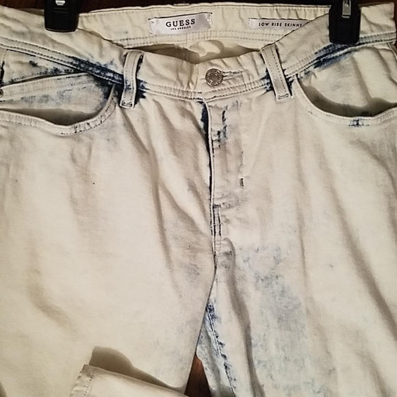 Guess Low Rise Skinny Jeans - Picture 6 of 7